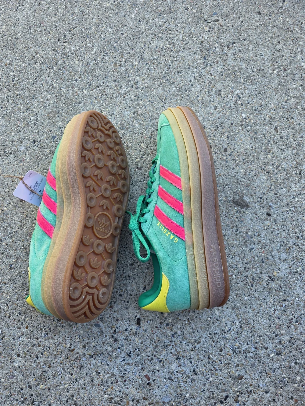 Adidas Gazelle Women’s Green & Pink Suede Sneaker Size 7.5